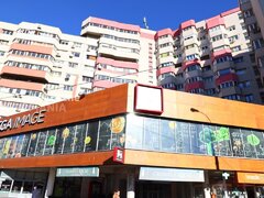 1 Mai, apartament 3 camere cu vedere panoramica, vedere spate-fata, Mega Image
